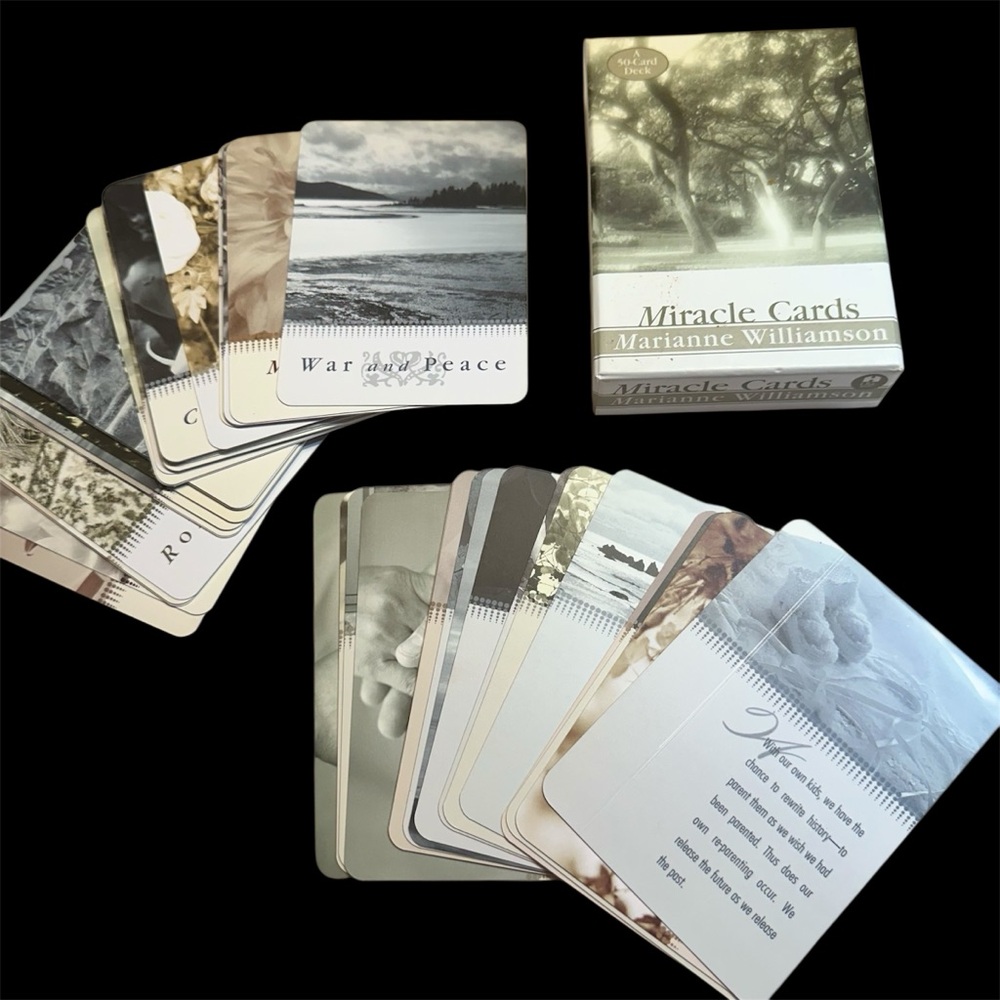 Miracle cards oracle cards by Marianne Williamson